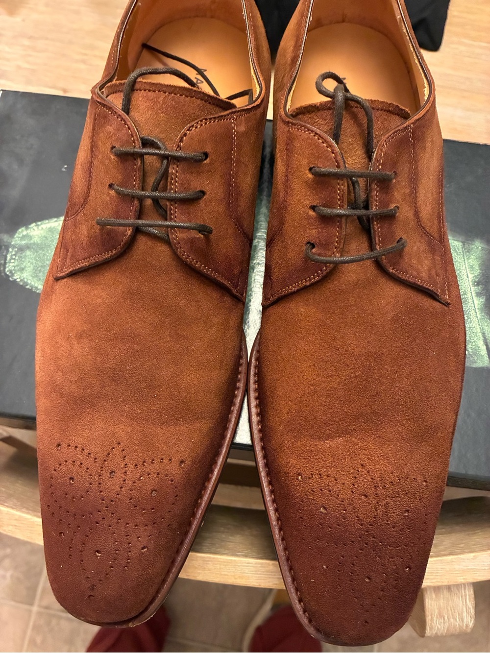 Magnanni Men's Rust Brown Suede Derby Lace-Up Shoes